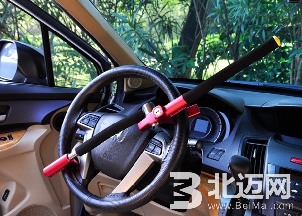 汽車(chē)方向盤(pán)鎖有用嗎 汽車(chē)方向盤(pán)鎖有什么用