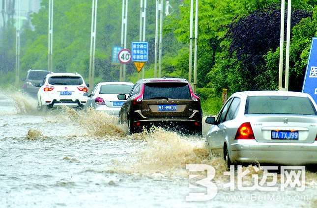 汽車涉水該怎么辦