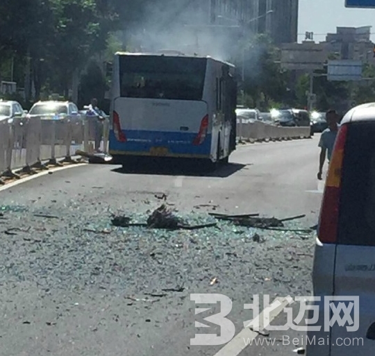 北京公交車爆炸是何原因，所幸沒有人員受傷