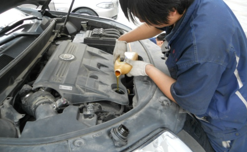 汽車保養(yǎng)品有什么用 汽車保養(yǎng)品種類